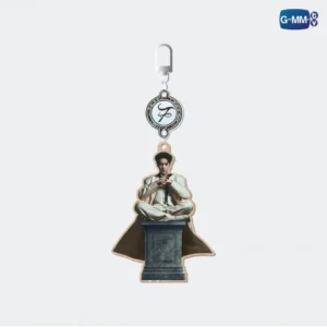 Nanon Korapat – Porte-clés acrylique SEVEN